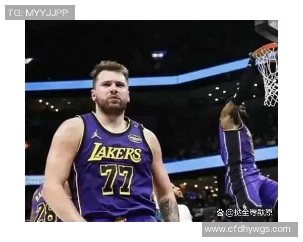 湖人胜灰熊！东契奇42分，里弗斯+3配角齐贡献，艾顿不适海斯奇兵